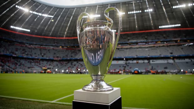 champions-league-trophy-draw-last-16.jpg